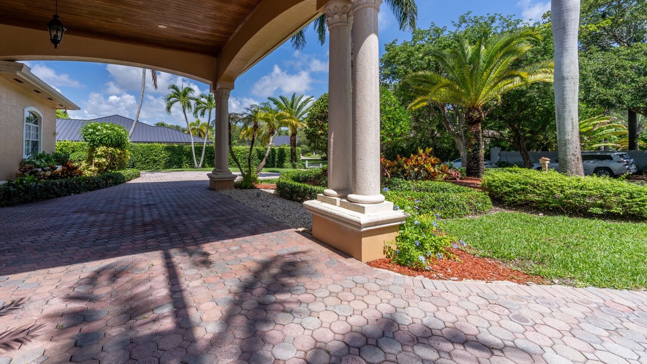 Photo of Outdoor in Cutler Bay