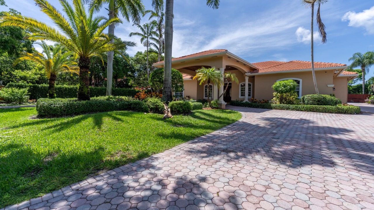 Photo of Outdoor in Cutler Bay