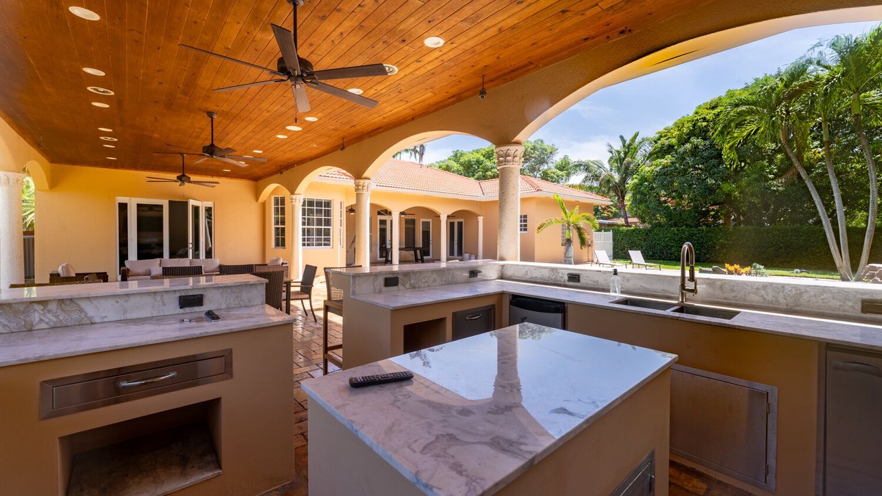 Photo of Patio Balcony in Cutler Bay