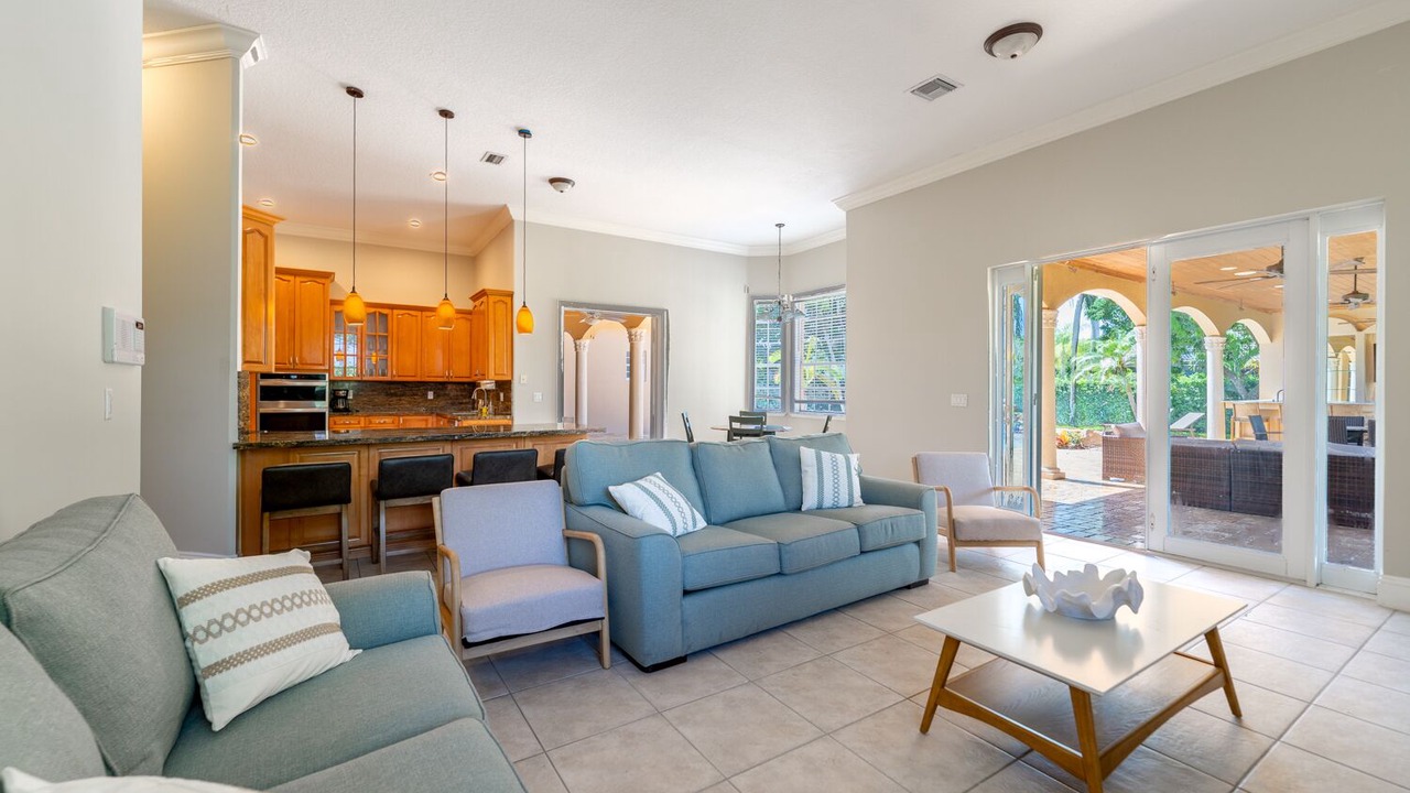 Photo of Livingroom in Cutler Bay