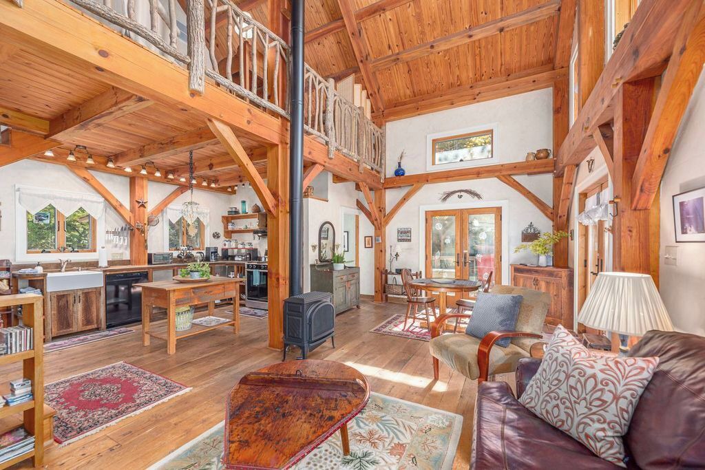 Photo of Bedroom in Hot Springs