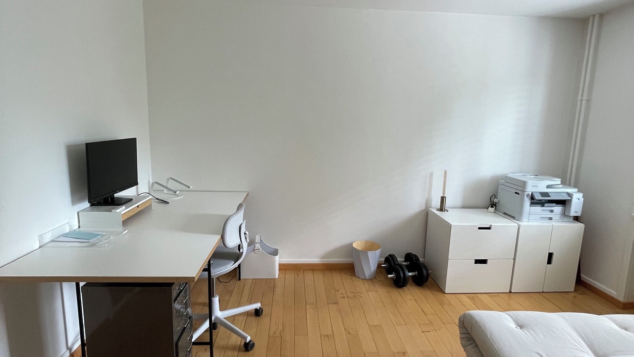 Photo of Bedroom in District 9