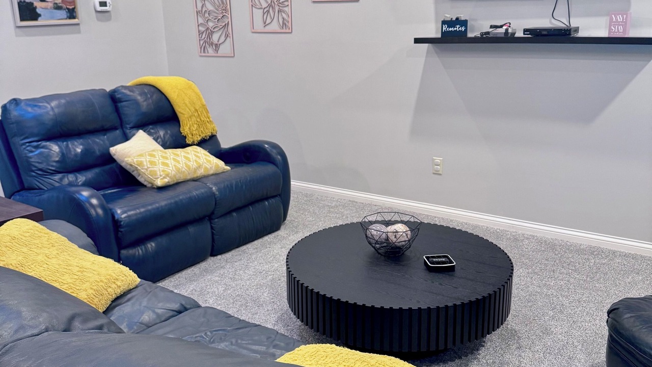 Photo of Livingroom in Cave City