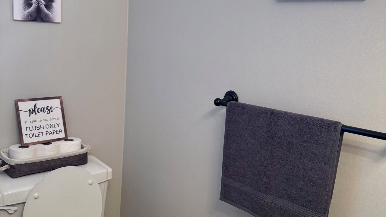 Photo of Bathroom in Cave City