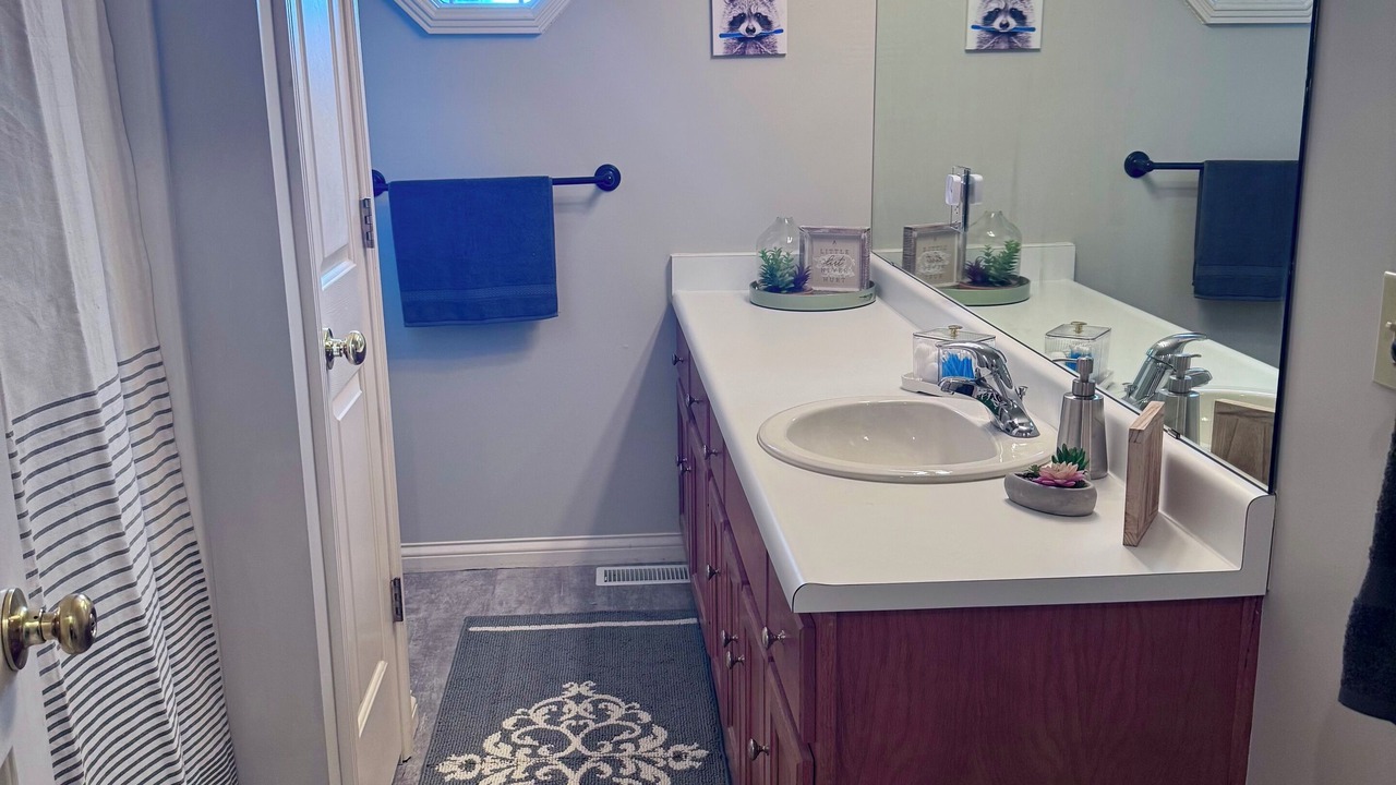 Photo of Bathroom in Cave City