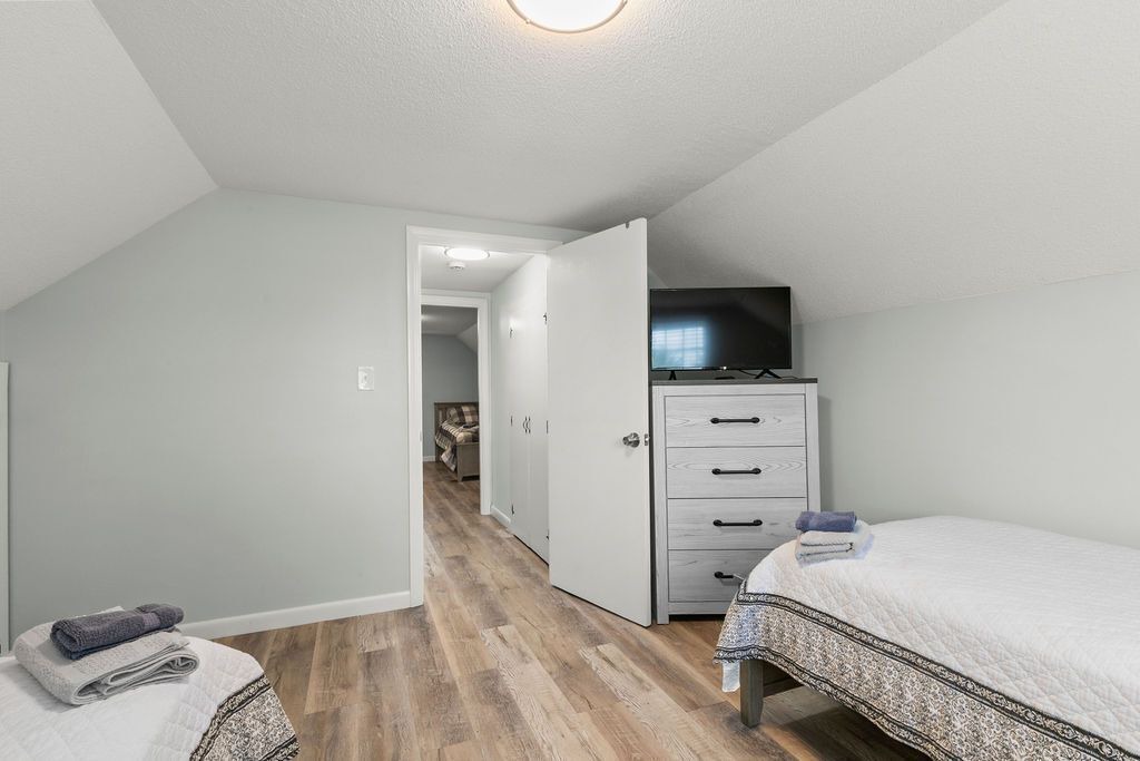 Photo of Bedroom in Teaticket