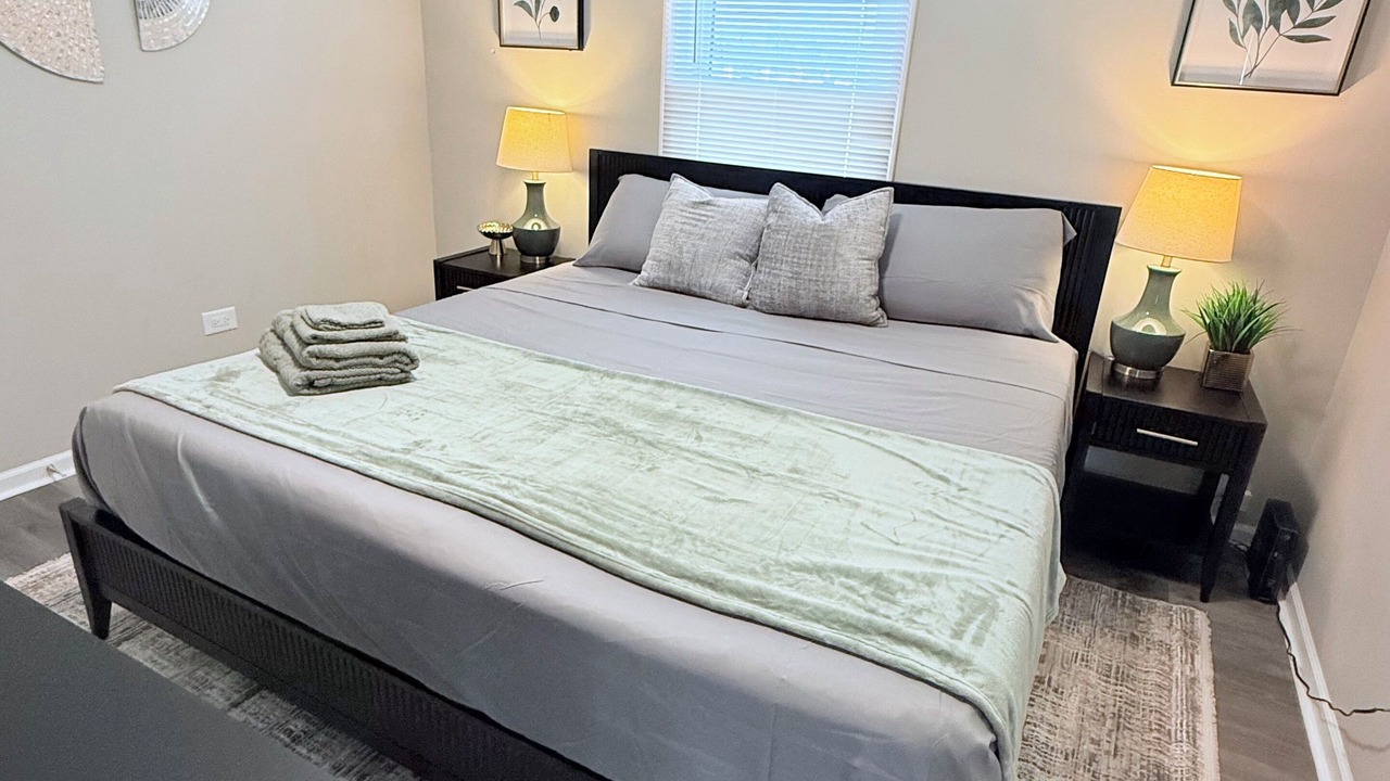 Photo of Bedroom in Franklin Park