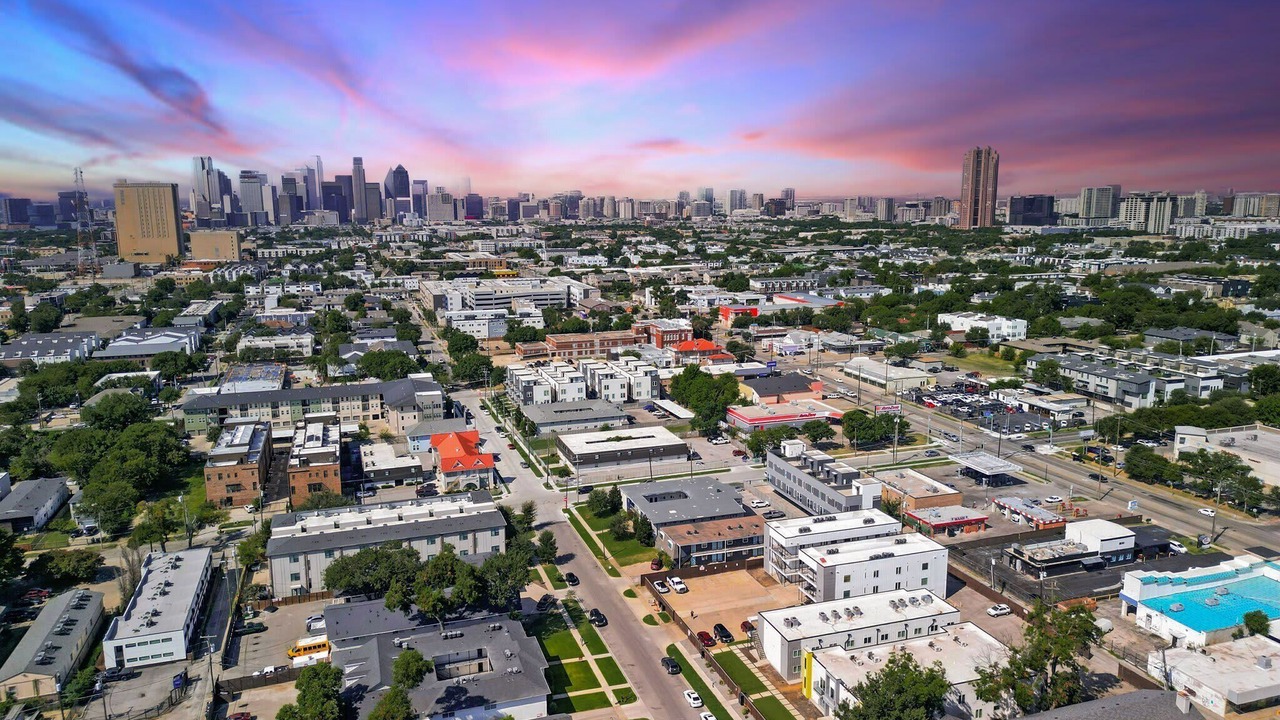 Photo of Others in Old East Dallas