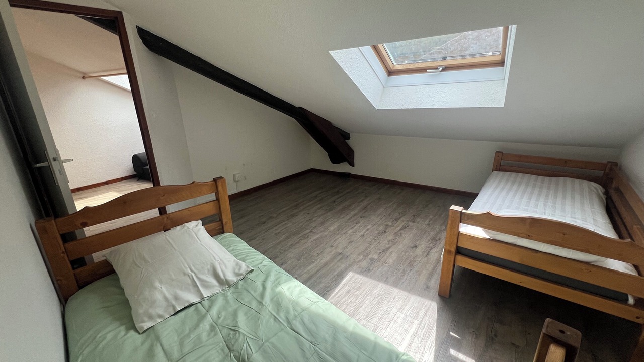 Photo of Bedroom in Gap