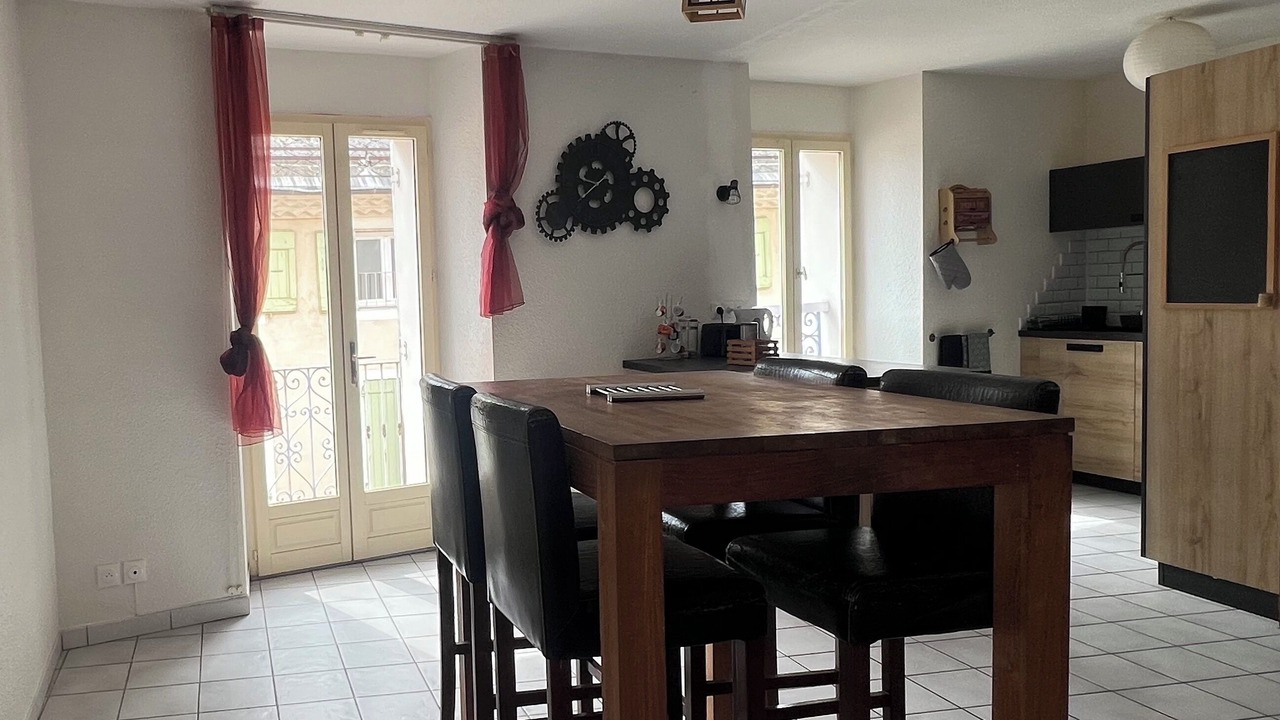 Photo of Others in Gap