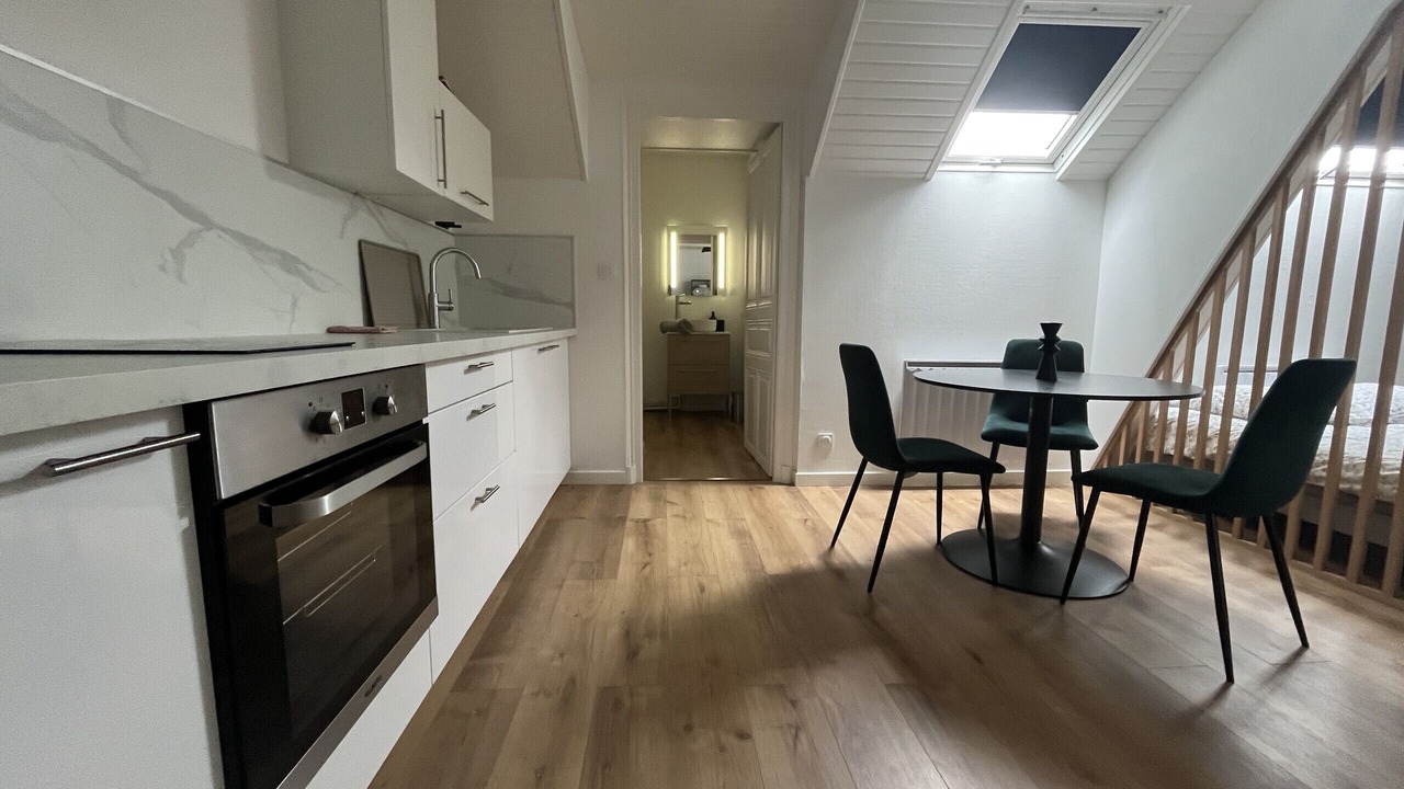 Photo of Kitchen in Downtown Angers