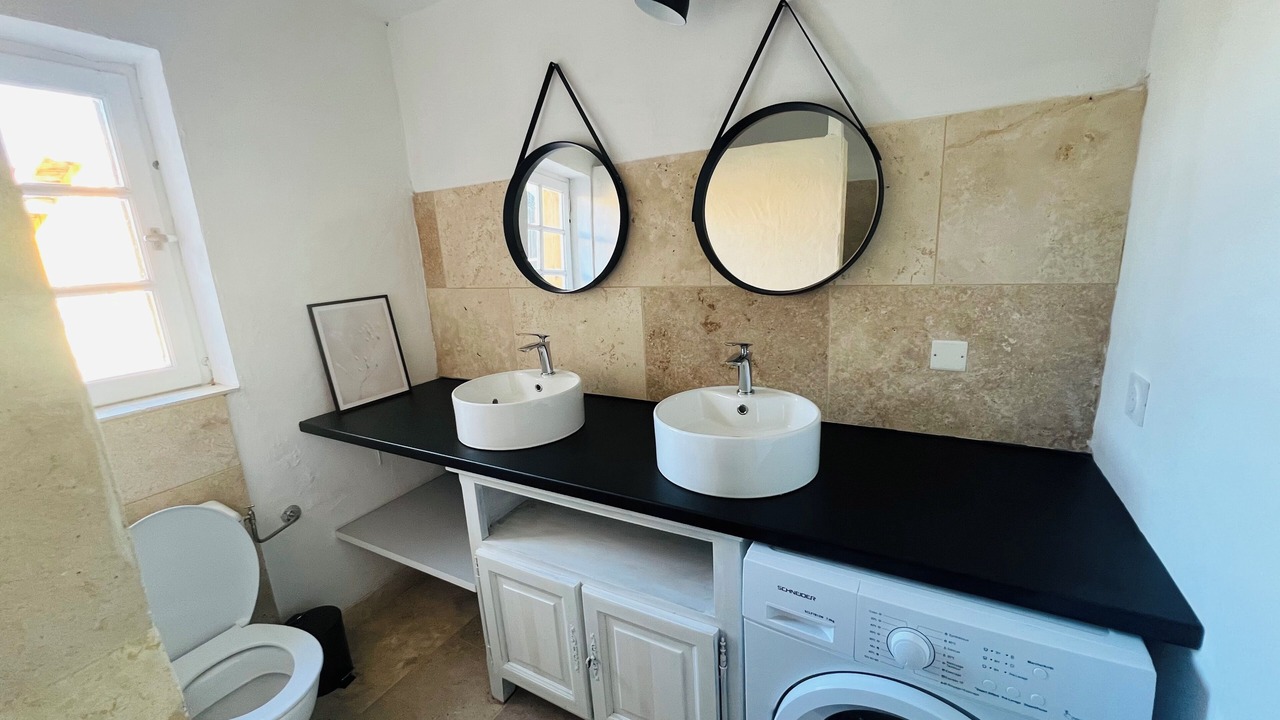 Photo of Bathroom in Monflanquin