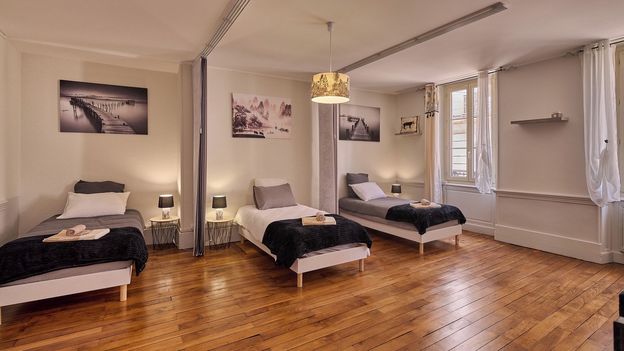 Photo of Bedroom in Nevers