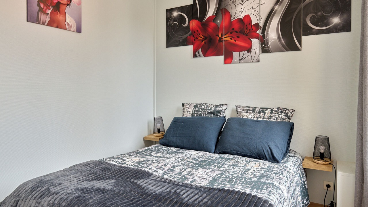 Photo of Bedroom in Nevers