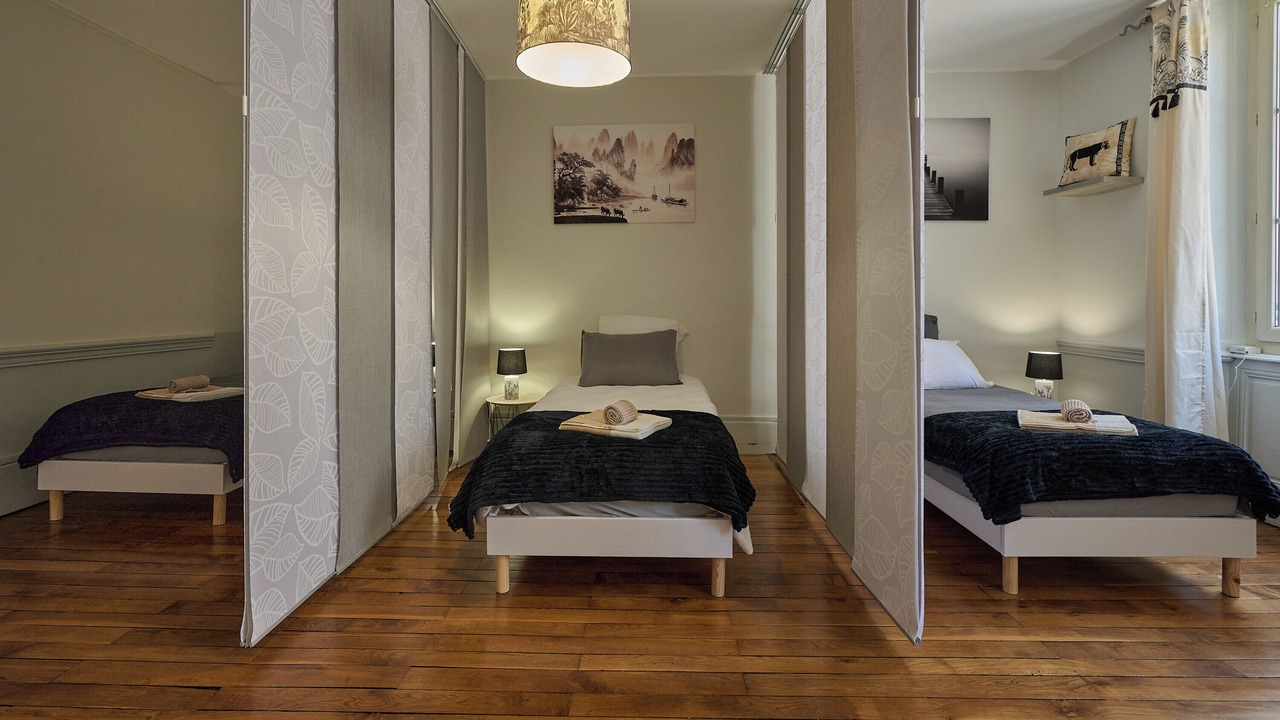 Photo of Bedroom in Nevers