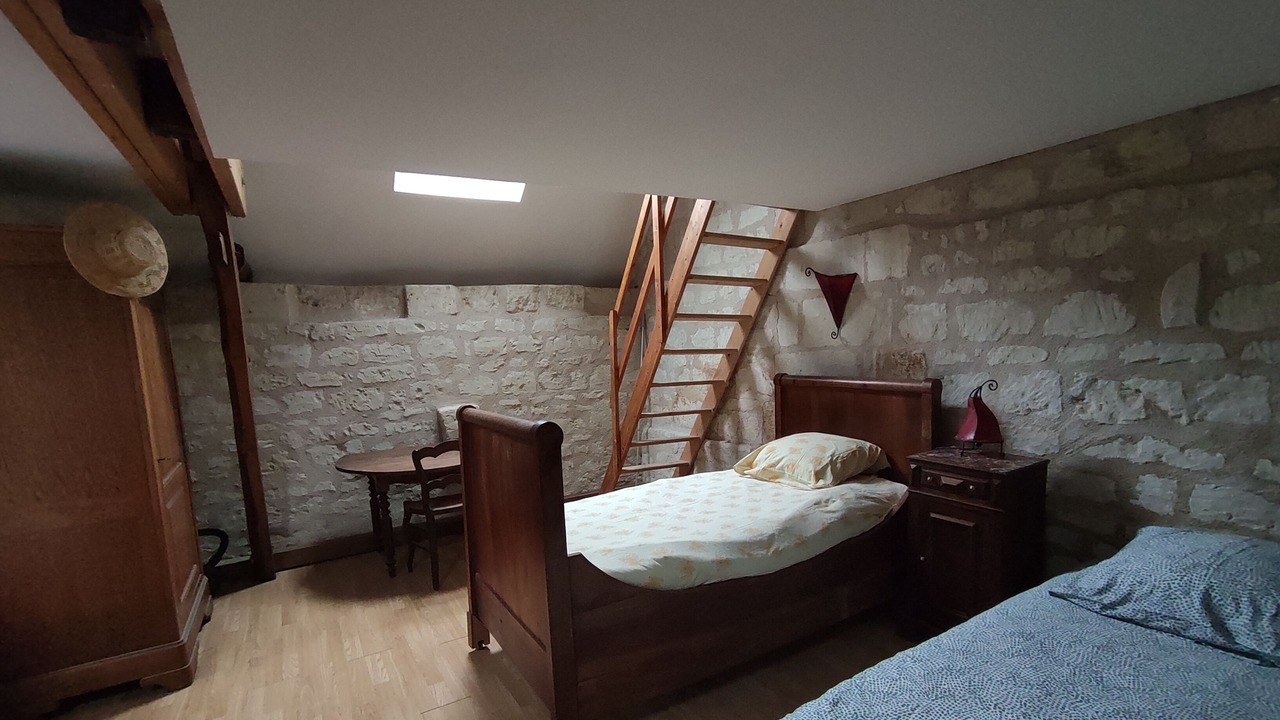 Photo of Bedroom in Beaumont-en-Veron