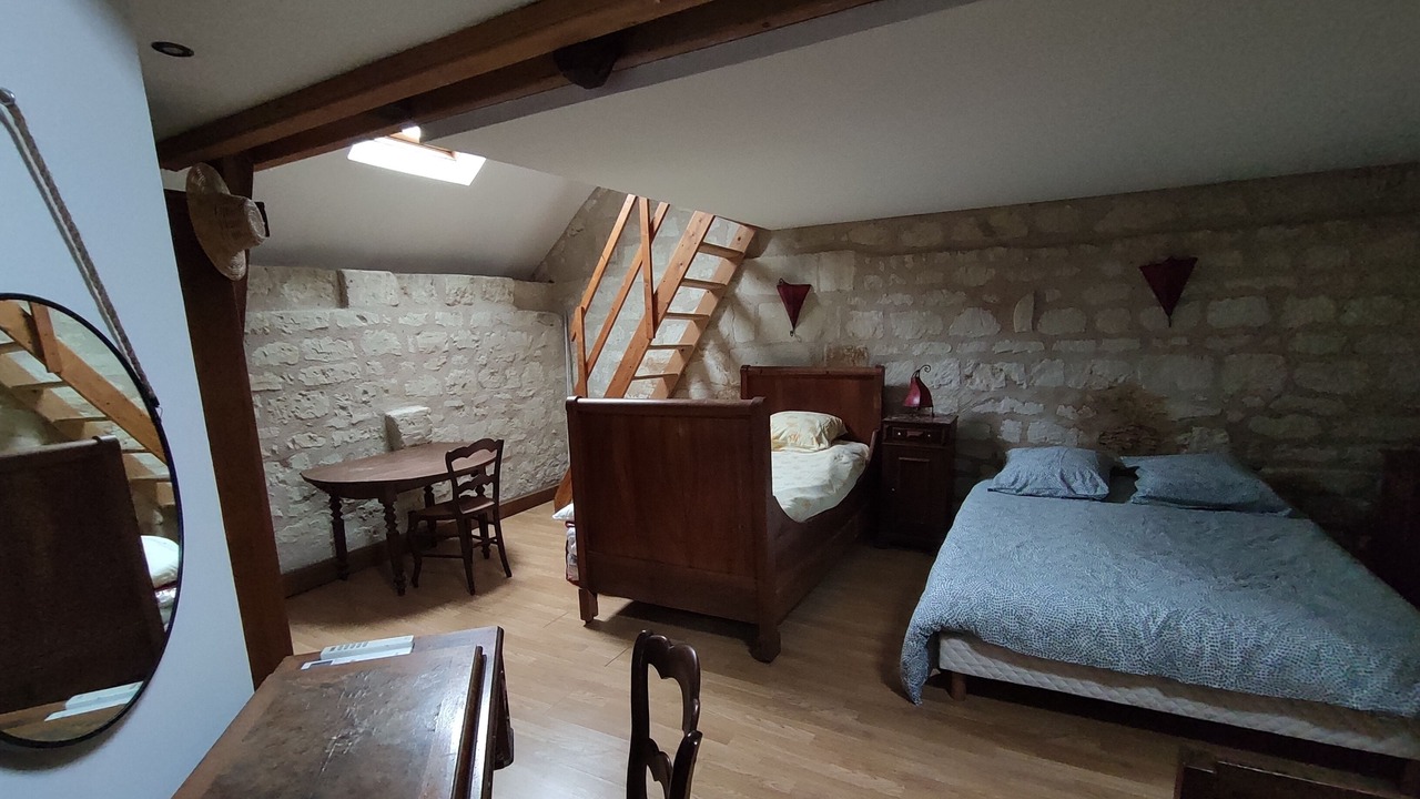 Photo of Bedroom in Beaumont-en-Veron