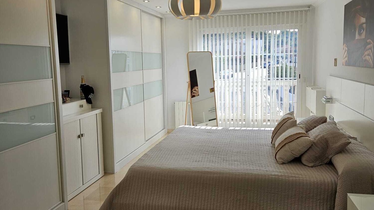 Photo of Bedroom in Torrent