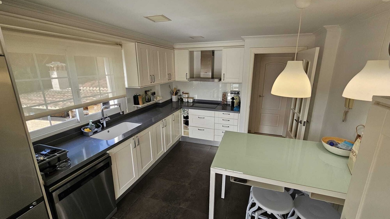 Photo of Kitchen in Torrent