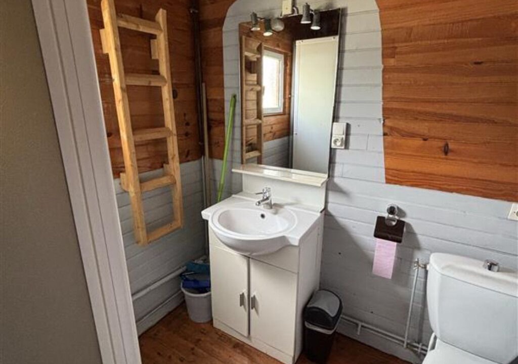 Photo of Bathroom in Renty