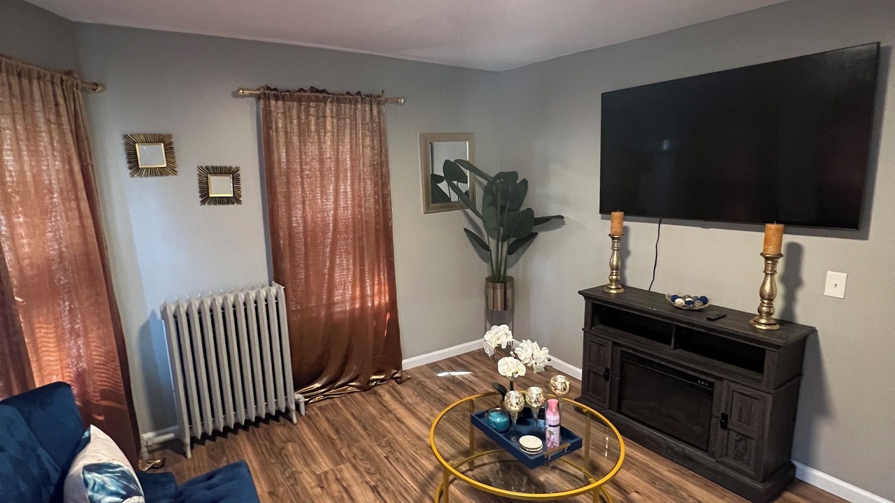 Photo of Livingroom in Trenton