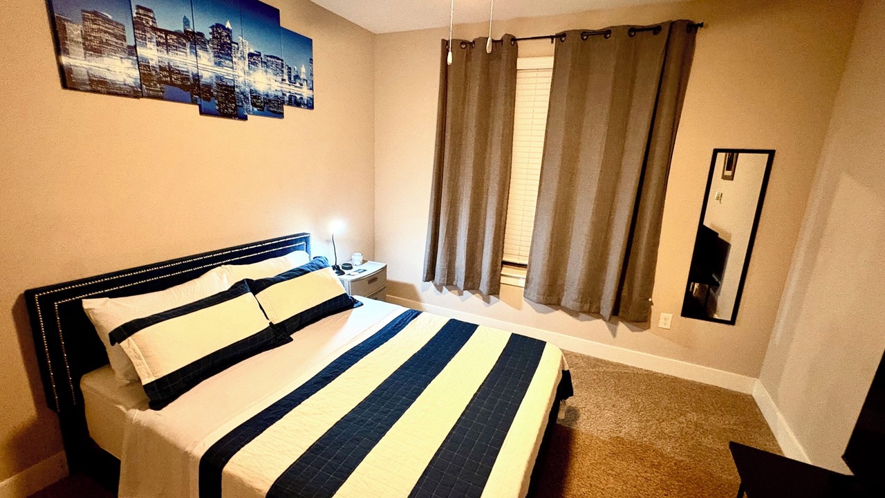Photo of Bedroom in Sandy Springs