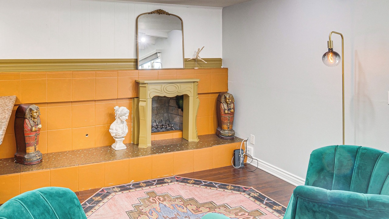 Photo of Bedroom in Canoga Park