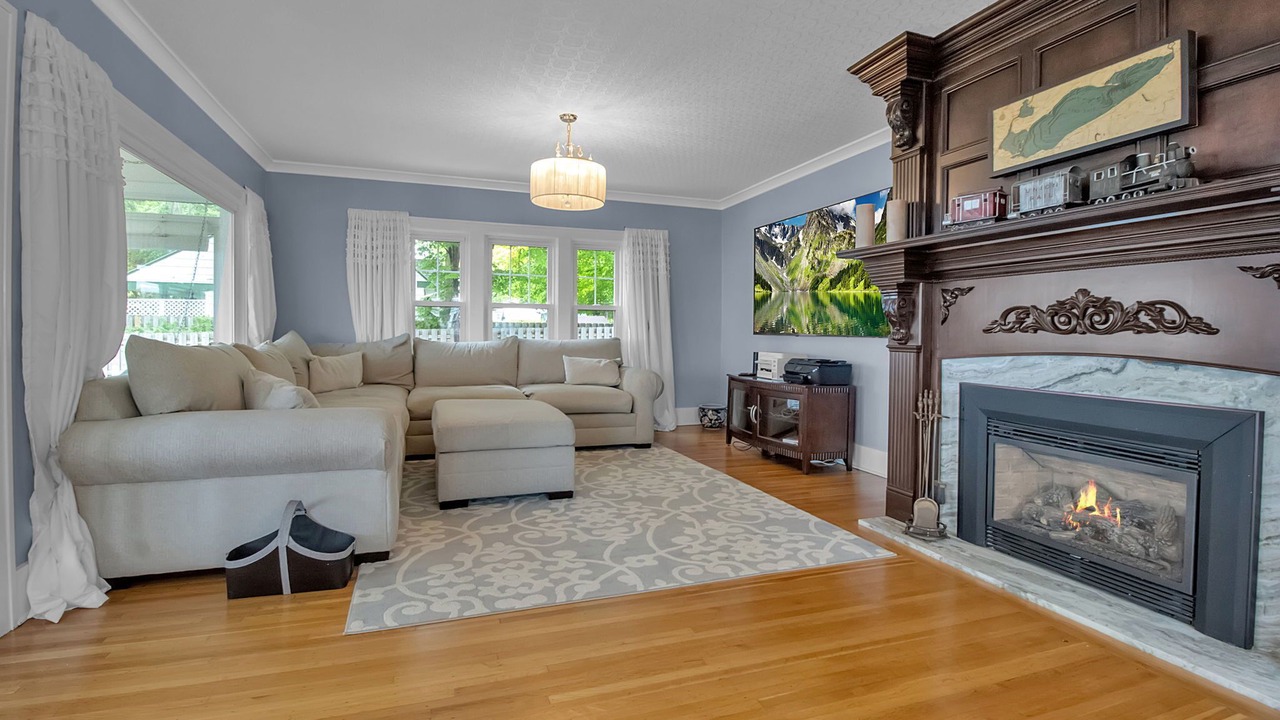 Photo of Livingroom in Lake Erie Beach