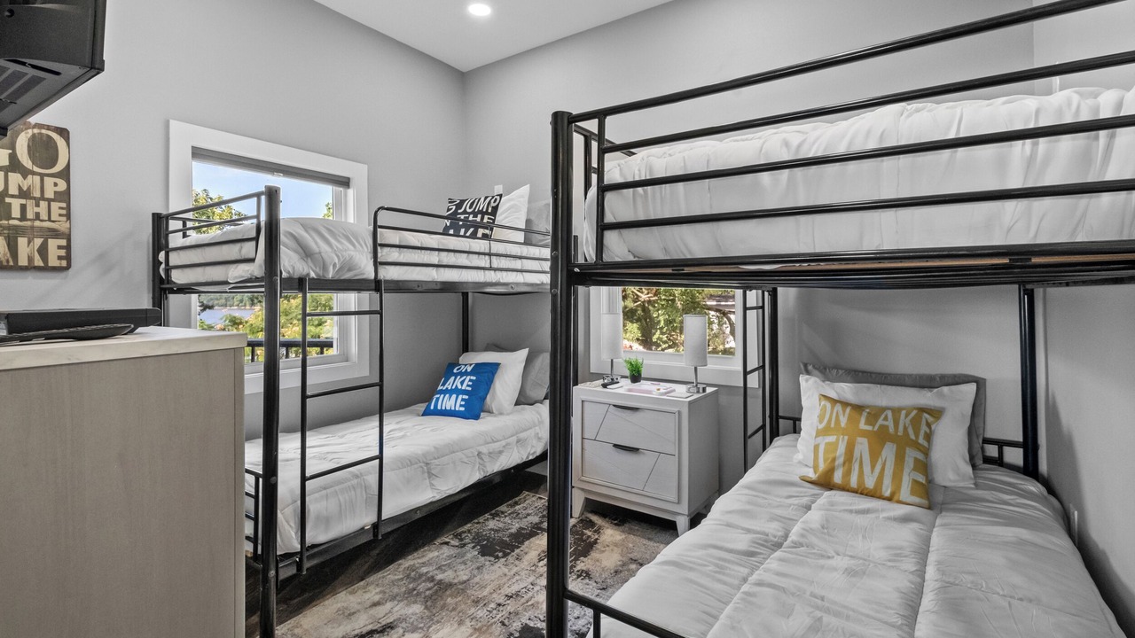Photo of Bedroom in Fairland