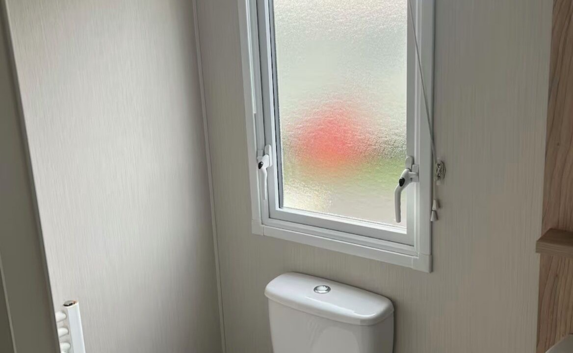 Photo of Bathroom in Eyemouth