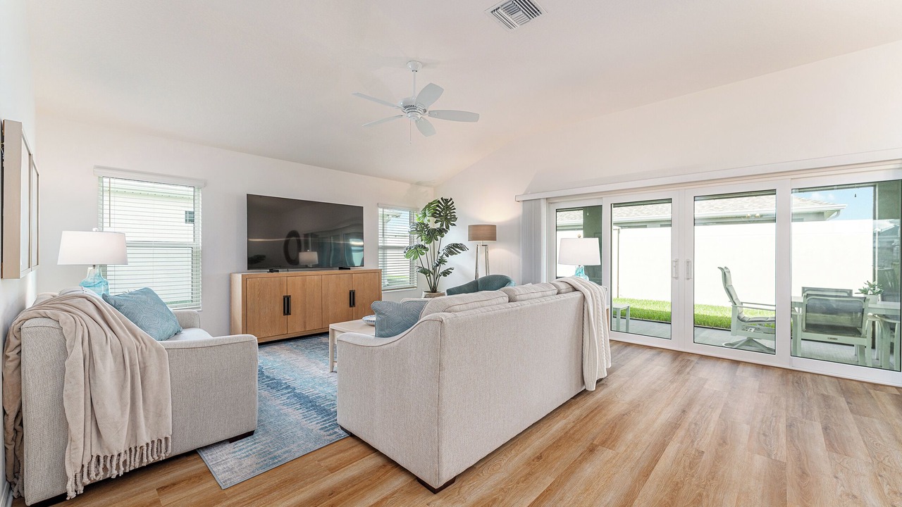 Photo of Livingroom in Sumter County