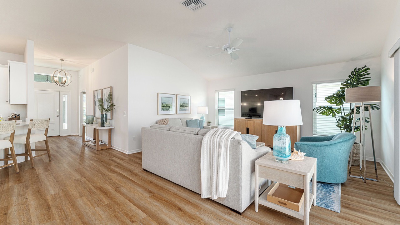 Photo of Livingroom in Sumter County
