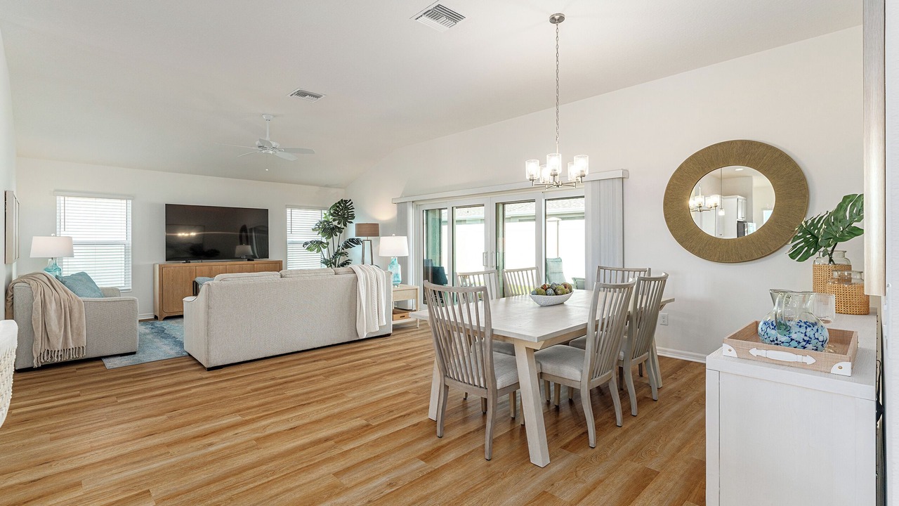 Photo of Livingroom in Sumter County