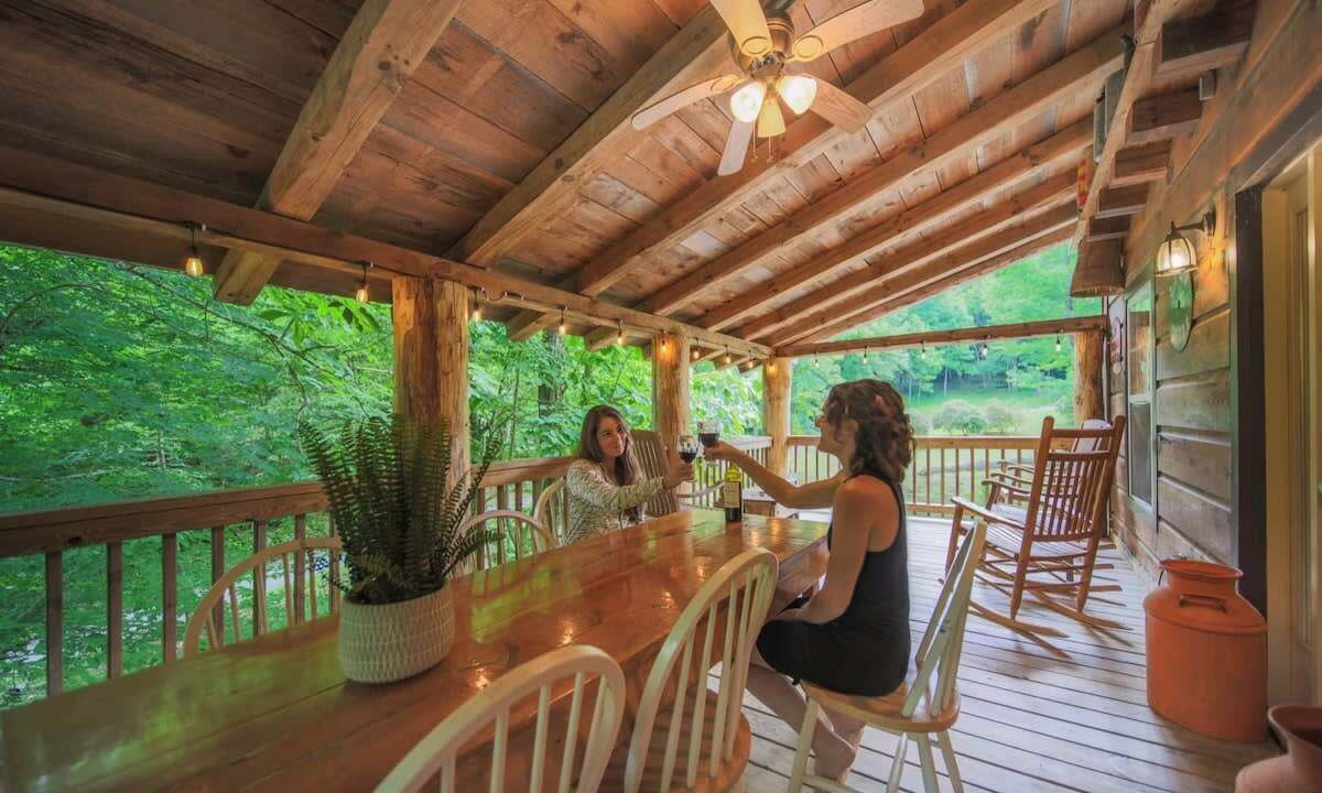 Photo of Outdoor in Mars Hill