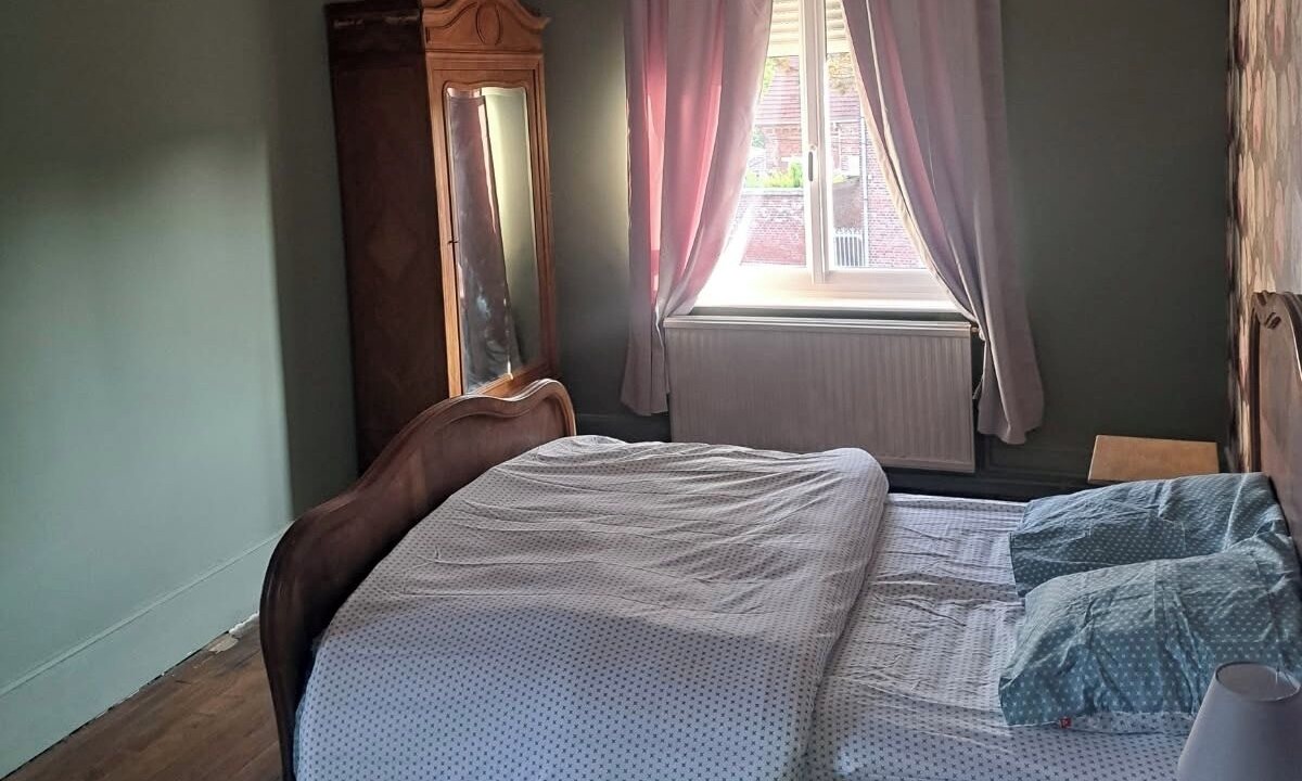 Photo of Bedroom in Roisel