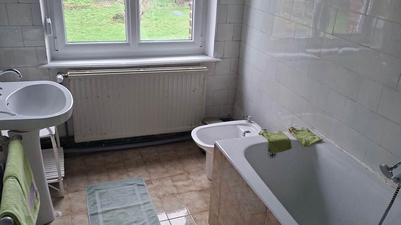 Photo of Bathroom in Roisel