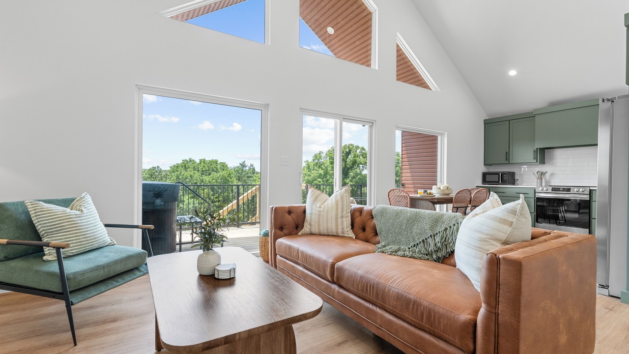 Photo of Livingroom in Omaha