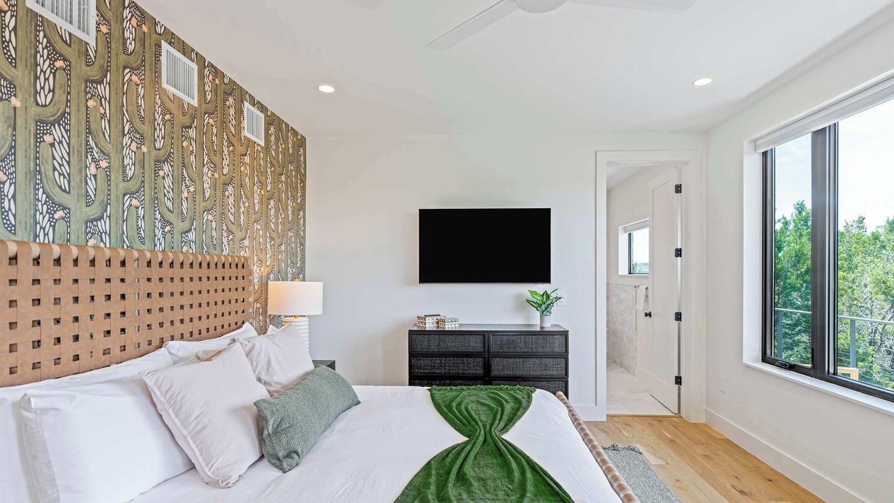 Photo of Bedroom in Apache Shores
