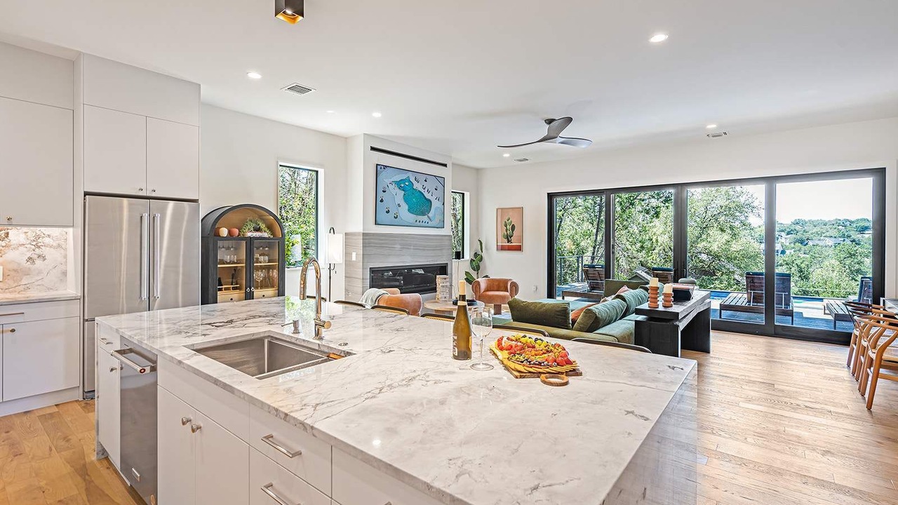 Photo of Kitchen in Apache Shores