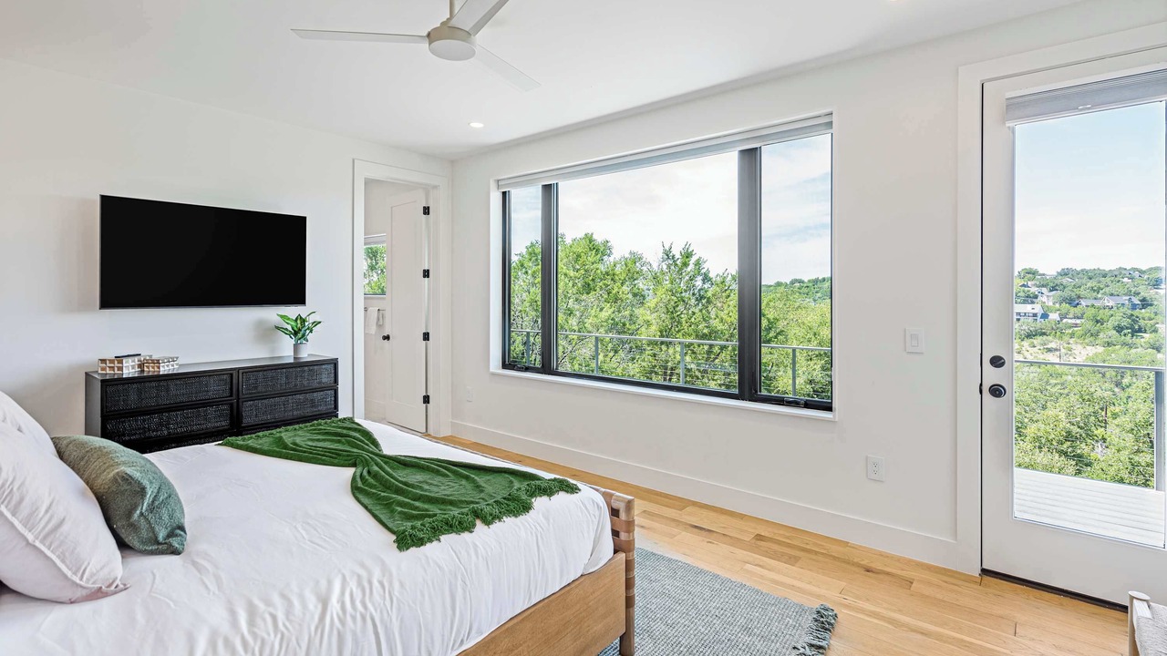 Photo of Bedroom in Apache Shores