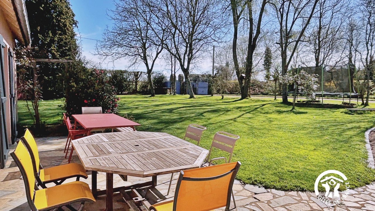 Photo of Outdoor in Niafles