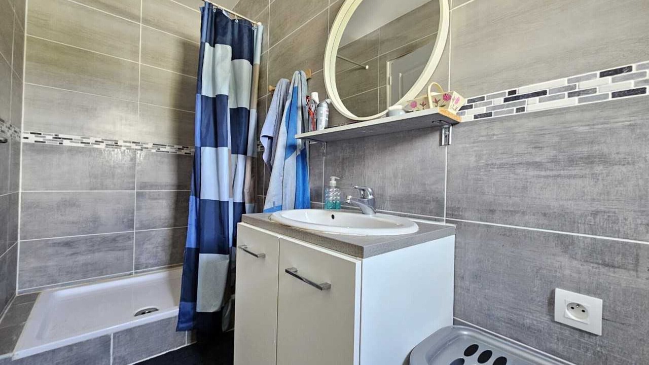 Photo of Bathroom in LʼAiguillon-sur-Mer
