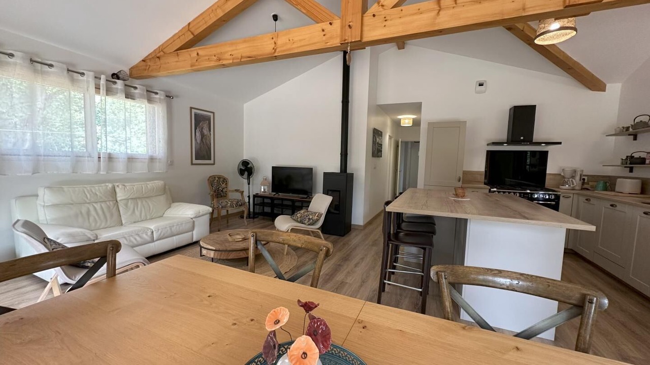 Photo of Livingroom in Ousse-Suzan