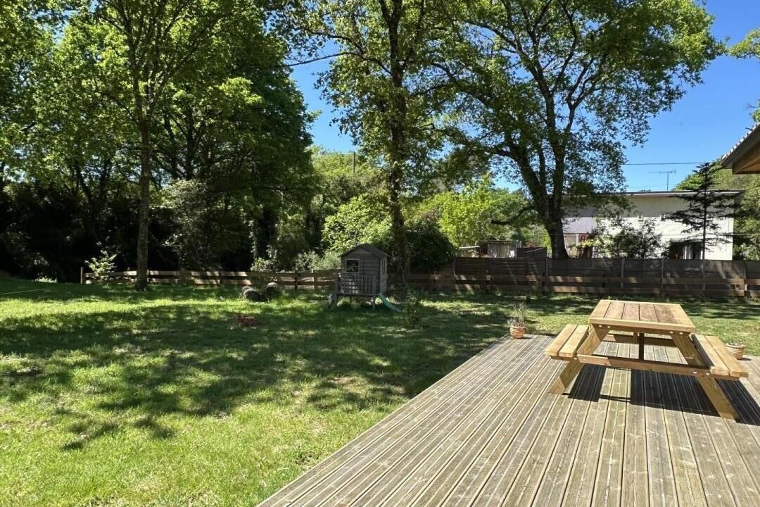 Photo of Outdoor in Ousse-Suzan