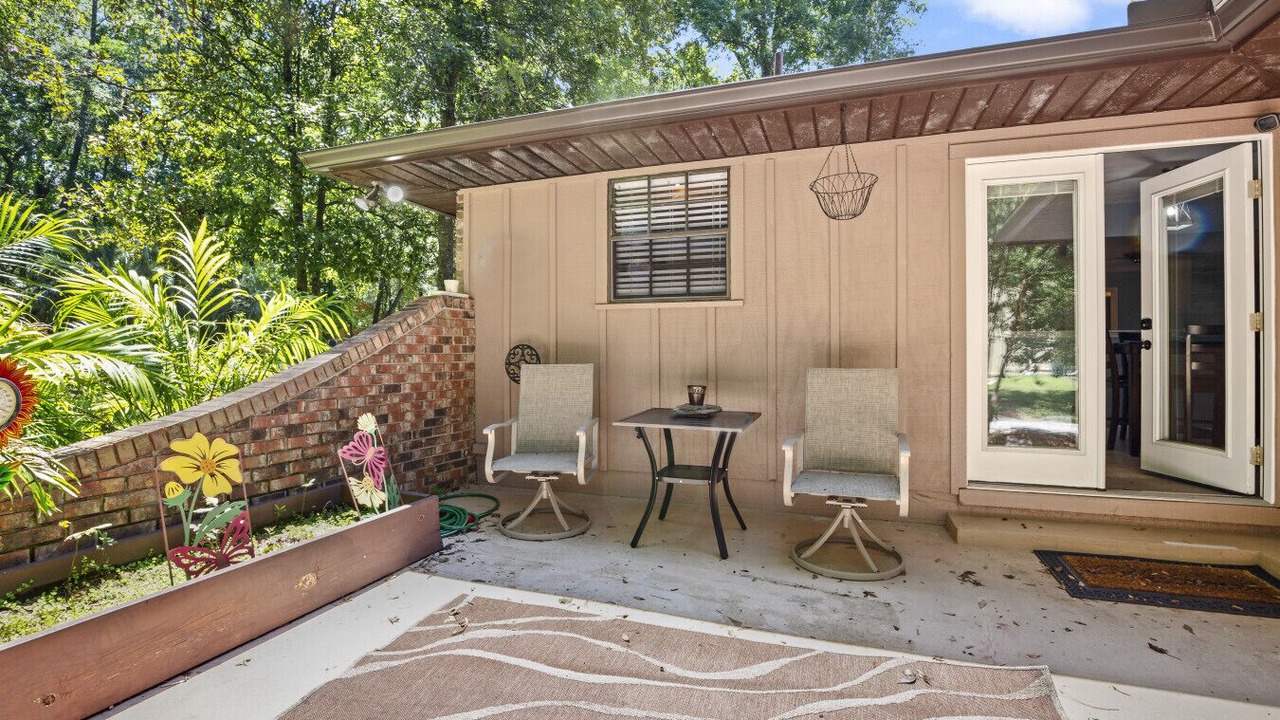 Photo of Outdoor in Gainesville