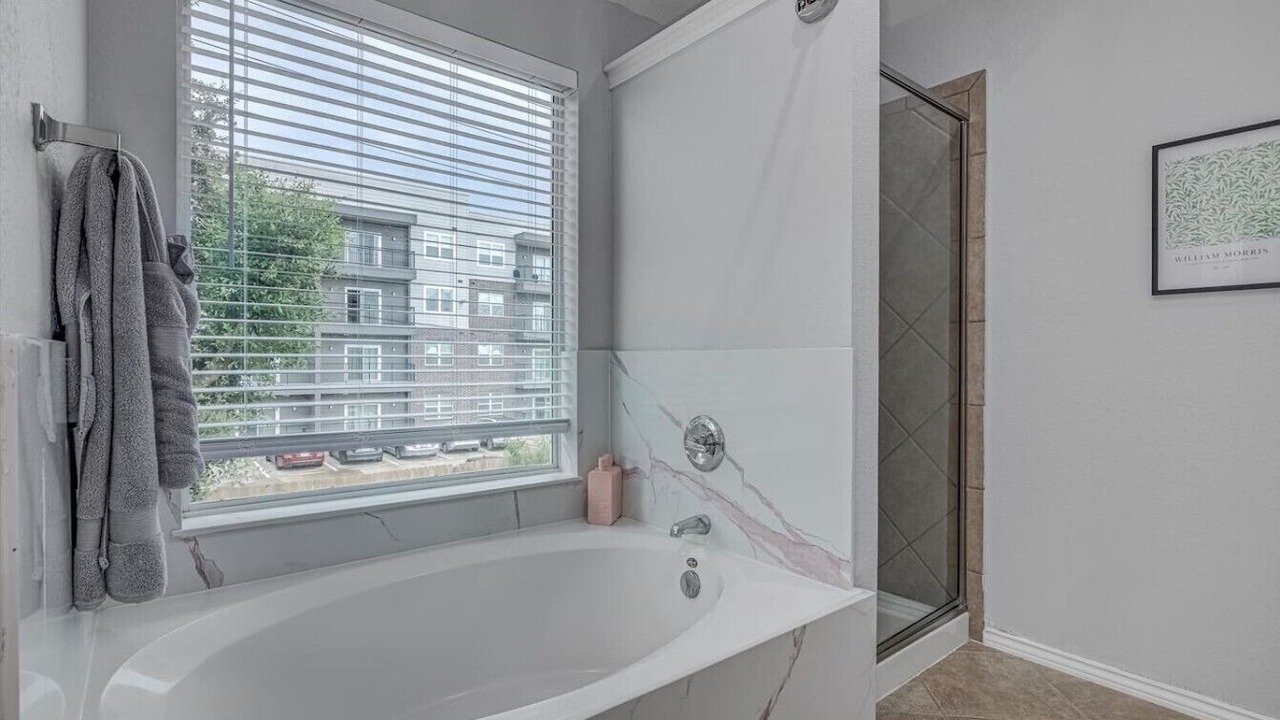 Photo of Bathroom in George Bush Park/Eldridge
