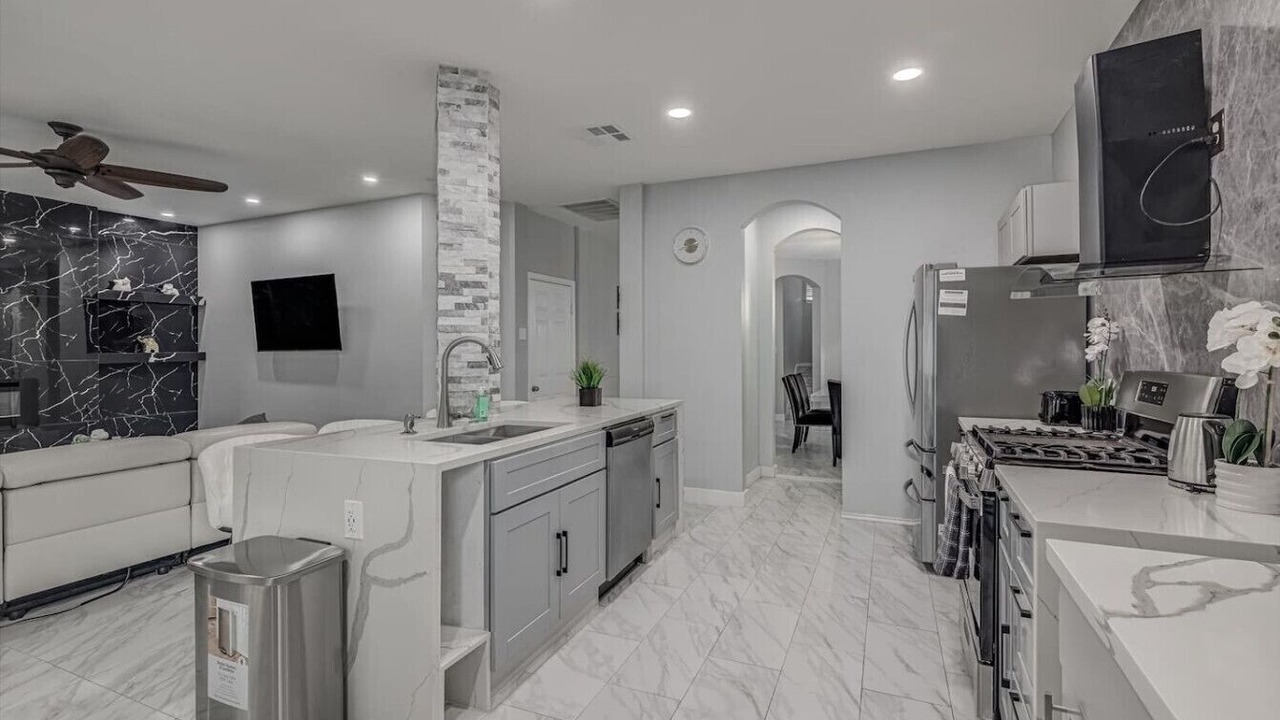 Photo of Kitchen in George Bush Park/Eldridge