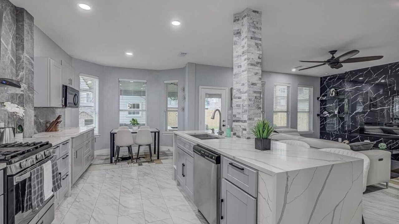 Photo of Kitchen in George Bush Park/Eldridge