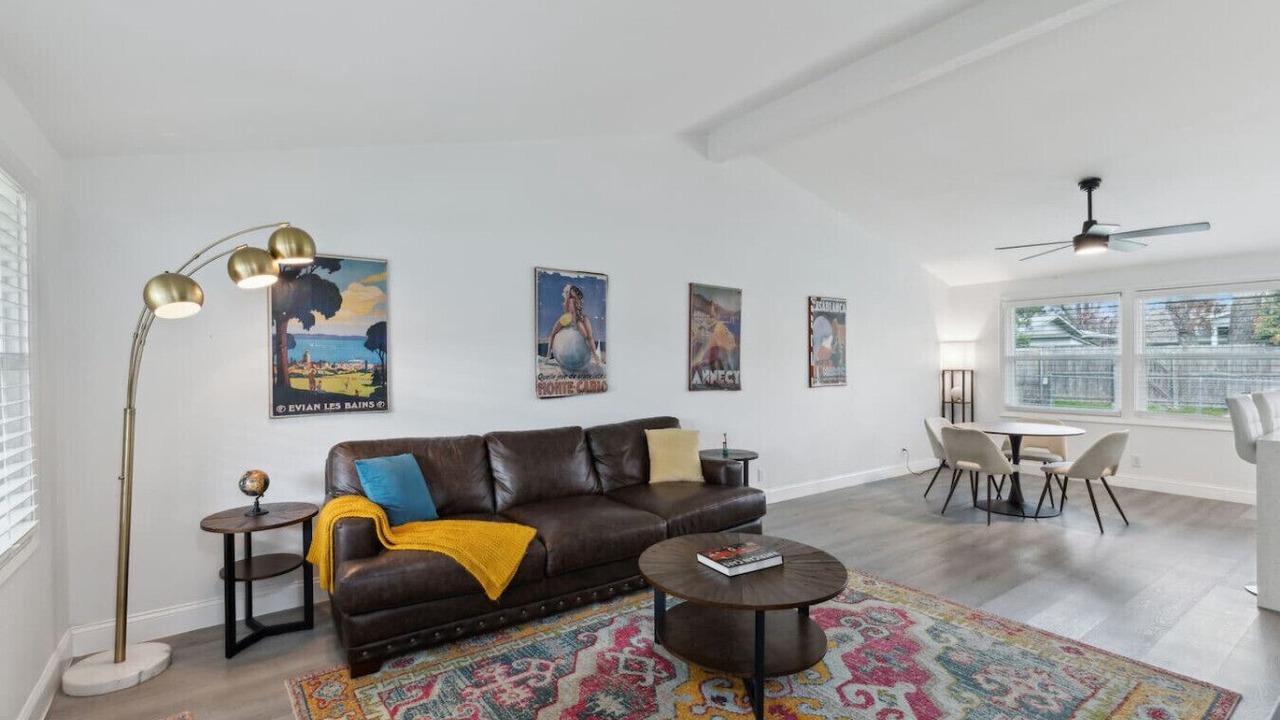 Photo of Livingroom in Richardson