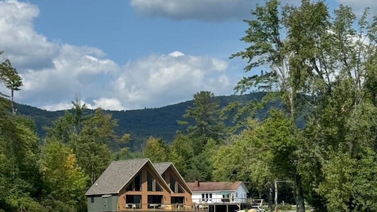 Photo of Others in Mayfield